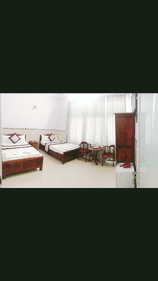 Minh Minh Hotel Куи Нхон Екстериор снимка
