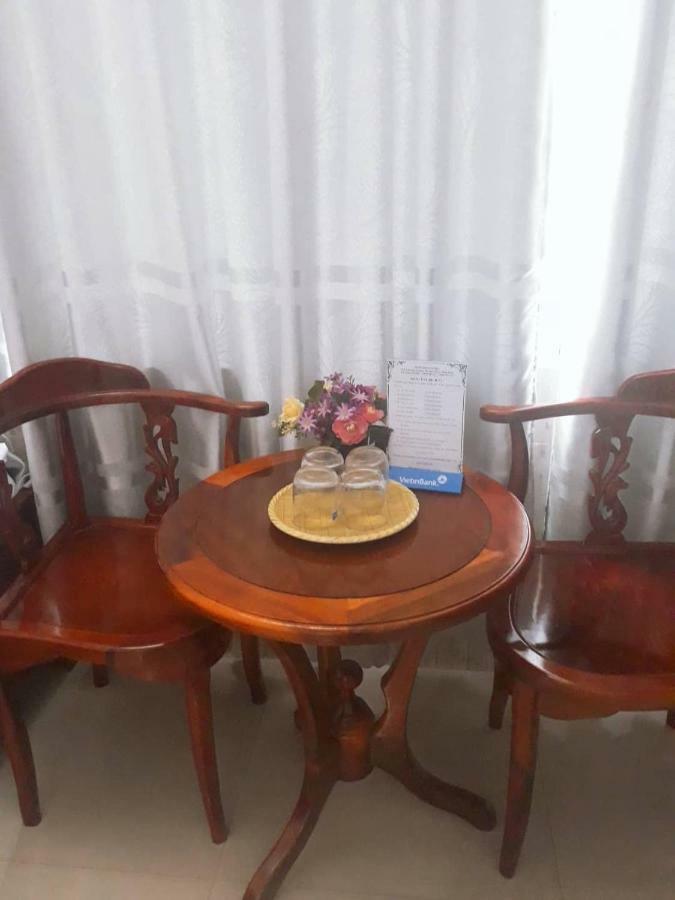 Minh Minh Hotel Куи Нхон Екстериор снимка